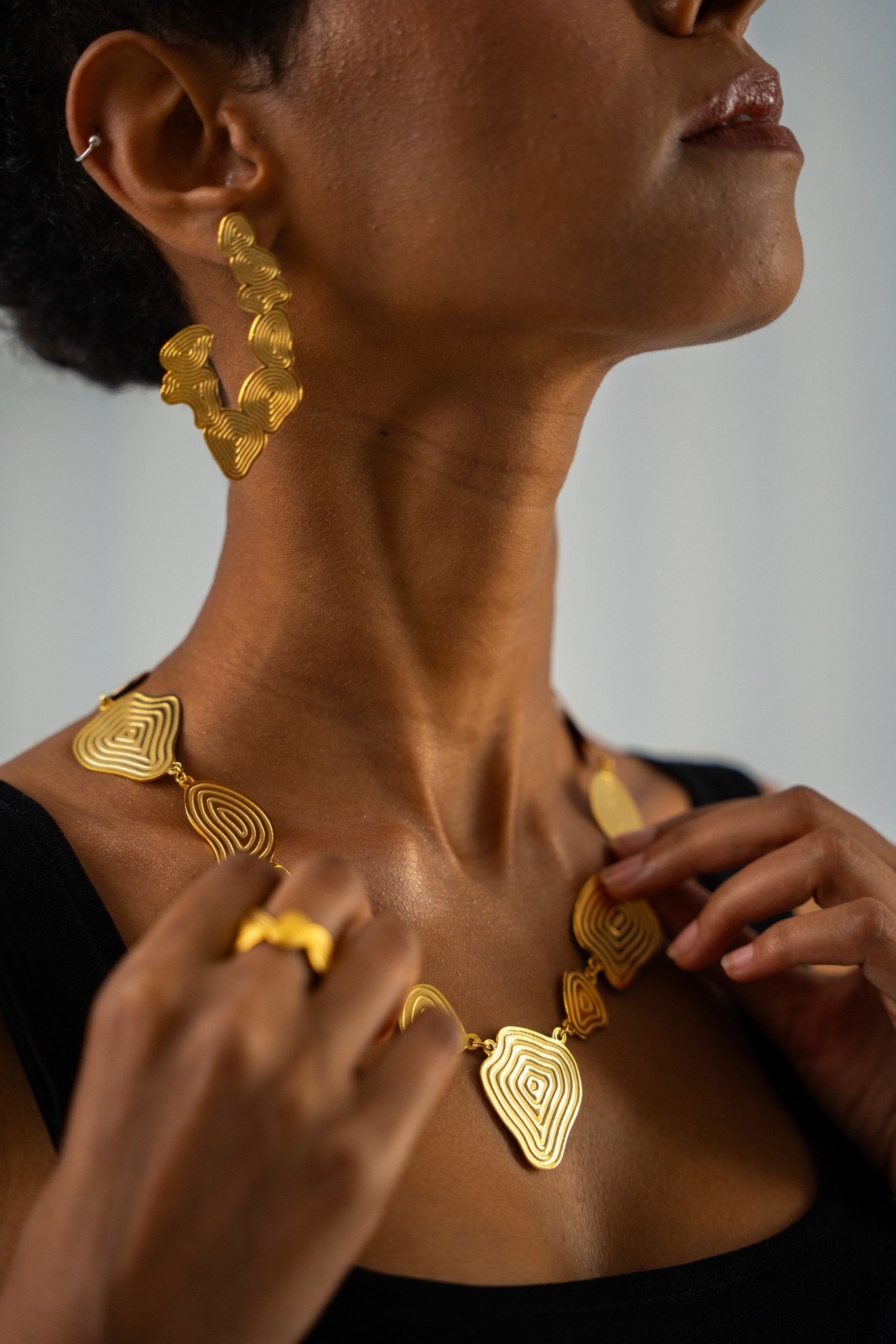 Swirling Necklace
